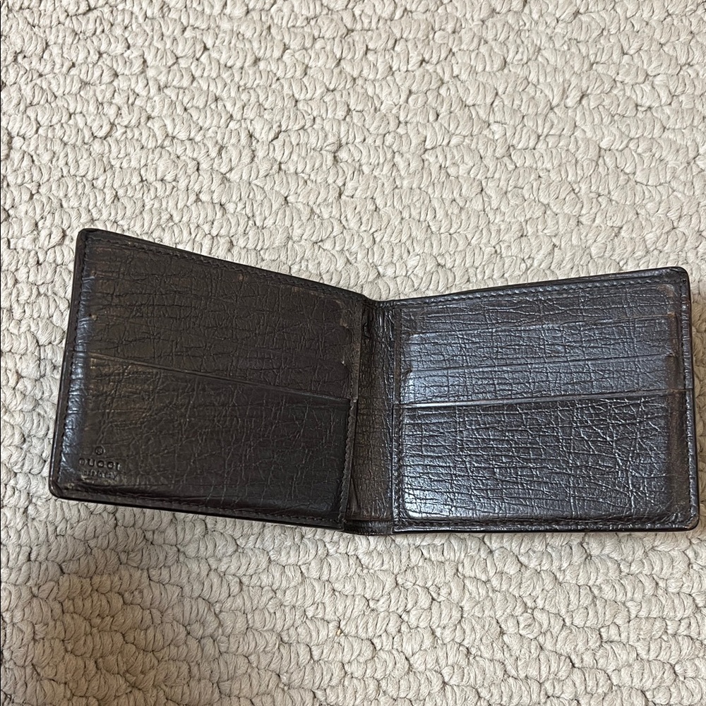 Gucci Tan and Brown GG Pattern Wallet - Picture 6 of 7